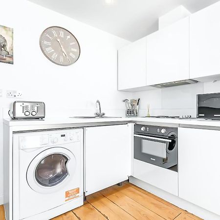 Piccadilly, Soho 1 Bedroom Sleep 6 Vr1 London Kültér fotó